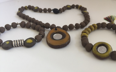 Duygu AŞCIOĞLU, %100 Toprak ve El Yapımı