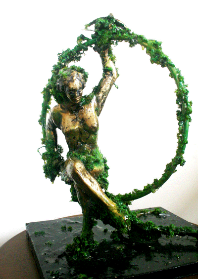 Denge ( Çemberin İçindeki Kız)  25X30X40 cm, Bronz ve Karışık Teknik